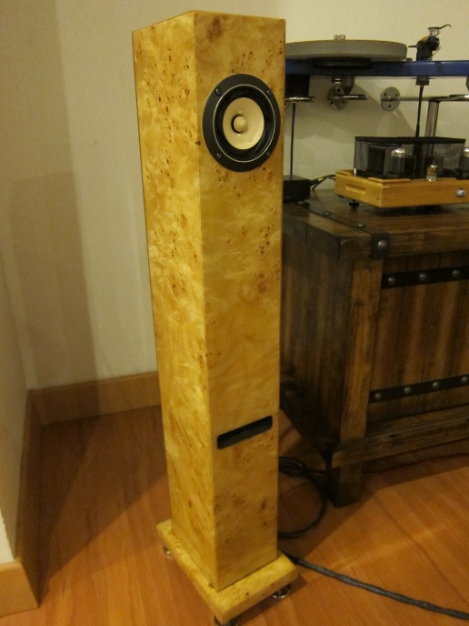 FE-88ESR Speaker